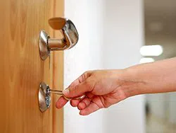 Chicago Locksmith Service Chicago, IL 312-809-3985 - locksmith-service-1